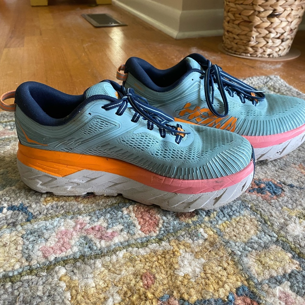 Hoka Bondi size 8 Wide shoe